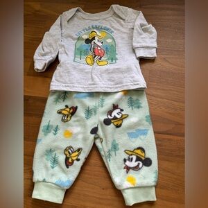 Disney Mickey Mouse pajama set in 0-3 months